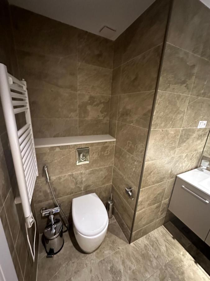 Alliance Palace Aparthotel By Marriott Батуми Екстериор снимка
